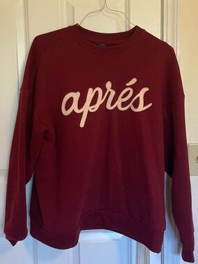 Burgundy 'après' Script Pullover Sweatshirt crew neck